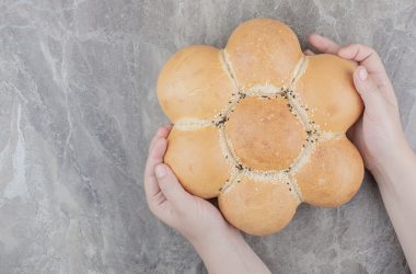 Make the Perfect Gluten Free Bread Roll