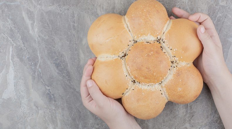 Make the Perfect Gluten Free Bread Roll