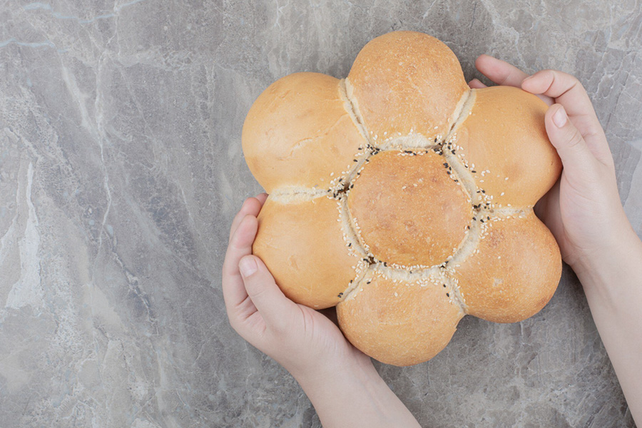 Make the Perfect Gluten Free Bread Roll